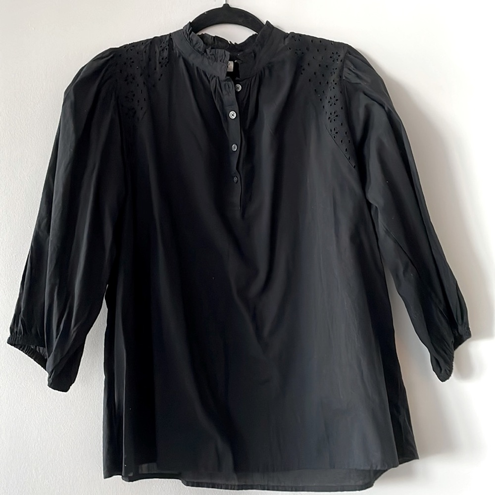 LAST DAYS. 
GAP LOVELY BLACK COTTON BLOUSE